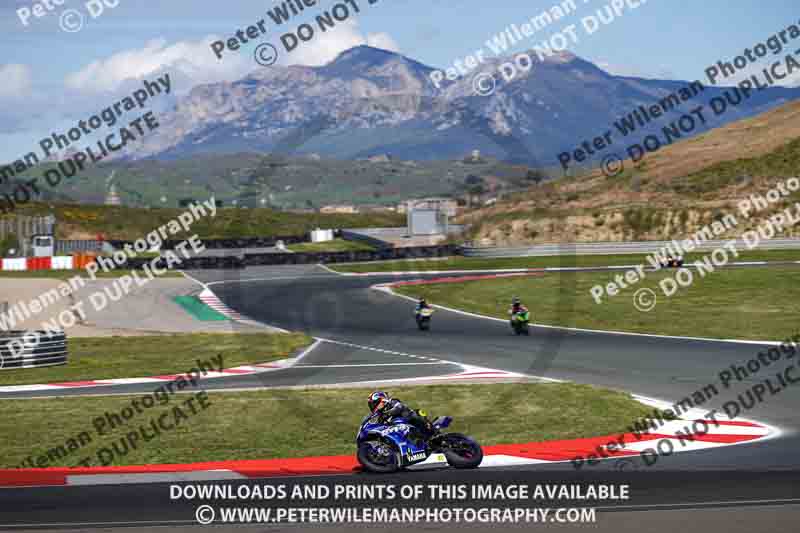 cadwell no limits trackday;cadwell park;cadwell park photographs;cadwell trackday photographs;enduro digital images;event digital images;eventdigitalimages;navarra;no limits trackdays;peter wileman photography;racing digital images;trackday digital images;trackday photos